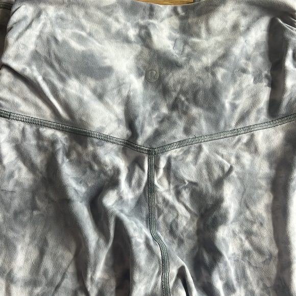Lululemon tiedye leggings w/ crisscross waist - Picture 3 of 3